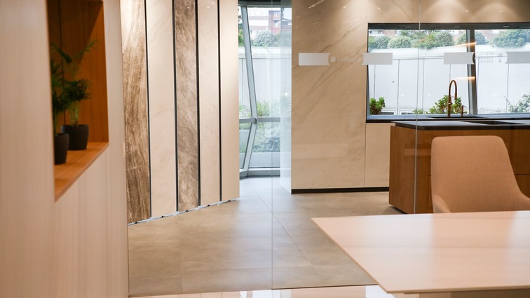 SapienStone showroom Barcellona Spagna nuova apertura