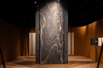 SapienStone: Esperienza Sensoriale a Cersaie 2024