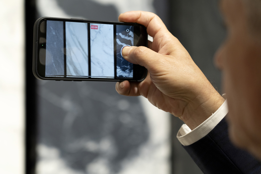 Sapienstone alla fiera SICAM 2024: Design innovativo e superfici d'avanguardia per l'interior design