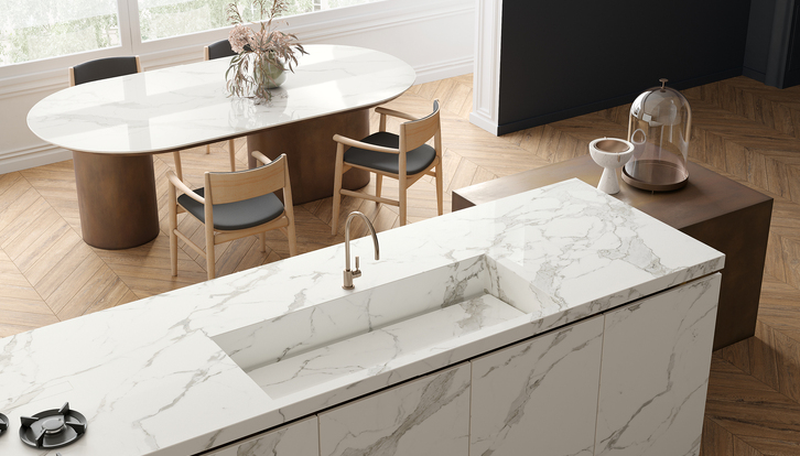 Top cucina effetto marmo bianco: 4 abbinamenti